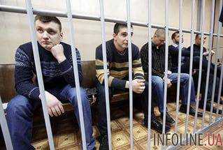 Святошинский  Суд по делу экс "беркутовцев" допросил двух потерпевших и перенес заседание на 20 октября