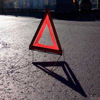 13 человек пострадали в результате наезда маршрутки на дерево во Львове