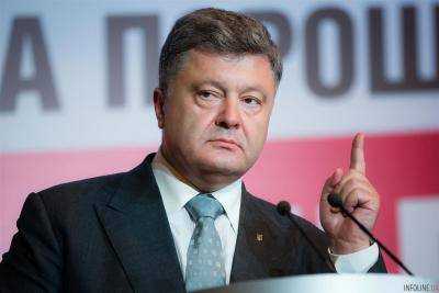 Порошенко: в Украине вводится электронная система возмещения НДС