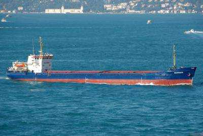 В Средиземном море из-за груза сигарет задержали украинское судно