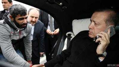 В Турции кортеж президннта Р.Эрдогана попал в ДТП