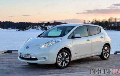 Нардепы хотят обновить свой автопарк и купить 100 электрокаров Nissan Leaf