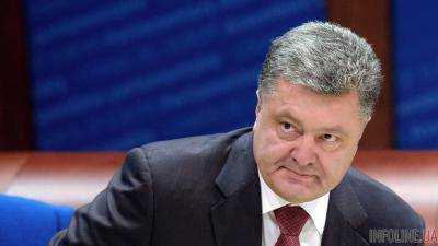 Украинцы предложили П.Порошенко уволить полицейских, которые весят более 95 кг