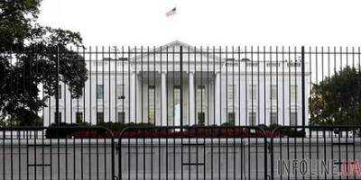 В США к Белому дому подъехало авто со взрывчаткой - СМИ