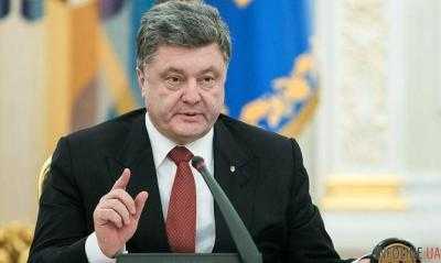 Порошенко не исключил увеличение расходов на безопасность и оборону