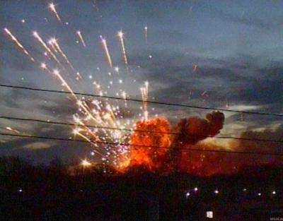На военных складах в Балаклее уменьшилась интенсивность детонации боеприпасов