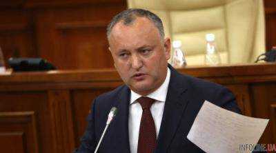 И.Додон подписал меморандум о сотрудничестве Молдовы с ЕАЭС