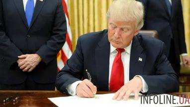 Д.Трамп подписал бюджет США до сентября