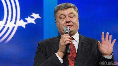 П.Порошенко призвали разрешить голосовать на выборах только налогоплательщикам