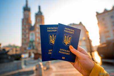 В Украине снова не работает большинство паспортных сервисов