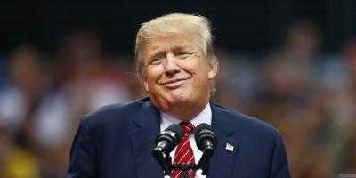 Президент Франции и бывший губернатор Калифорнии потролили Д.Трампа