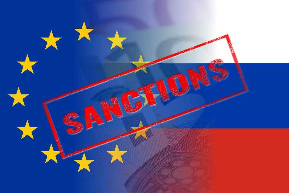 ЕС расширил и продлил санкции против России