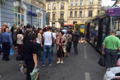 Маршрутка во Львове насмерть сбила пешехода