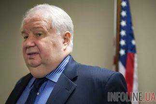 Экс-посол России обеспокоен психологическим состоянием США