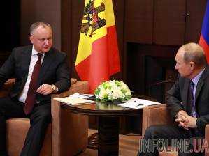 Додон пообещал Путину, что не подпишет ни один антироссийский закон