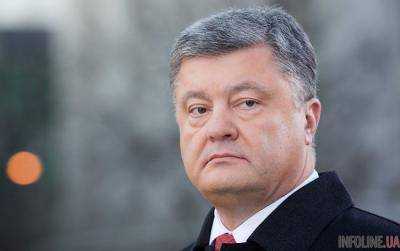 Порошенко выразил соболезнования американцам из-за стрельбы в Техасе