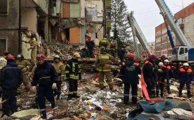 Число жертв обрушения дома в российском Ижевске достигла семи человек