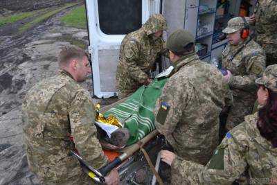 За прошедшие сутки в зоне АТО погиб один украинский воин, двое получили ранения