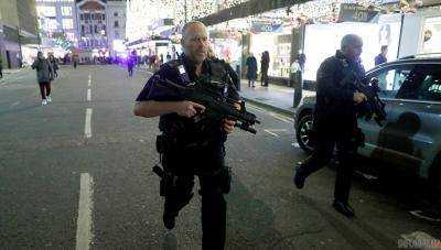 Полиция Лондона назвала причину паники после инцидента в метро
