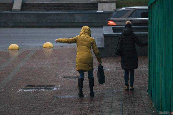 Внимание каток! На дорогах Днепра ужасный гололед