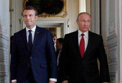 Неожиданно :Эммануэль Макрон собрался «на поклон» к Путину