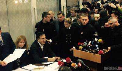 В суд к Саакашвили пришла Тимошенко