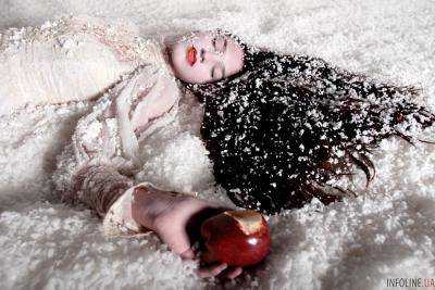 Она лежала под снегом, все шли мимо: всплыли страшные подробности смерти красавицы из «Дом-2»