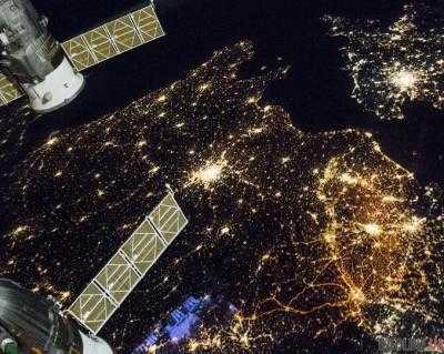 Астронавт NASA опубликовал фотографию ночного Киева из космоса