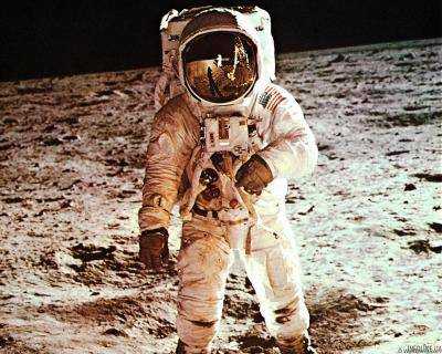 Легендарный астронавт NASA умер в возрасте 80 лет