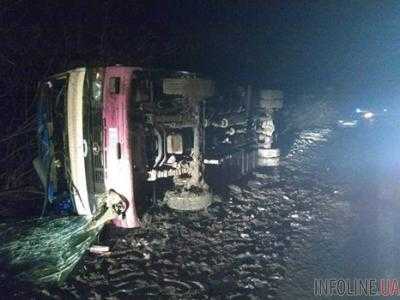 В Киевской области перевернулся маршрутный автобус, есть пострадавшие
