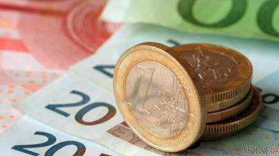 В Украине резко взлетел курс доллара и евро