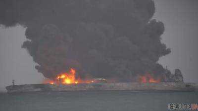 У места аварии иранского танкера в Китайском море были найдены тела