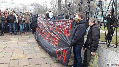 В центре Киева полиция начала задержания: что случилось