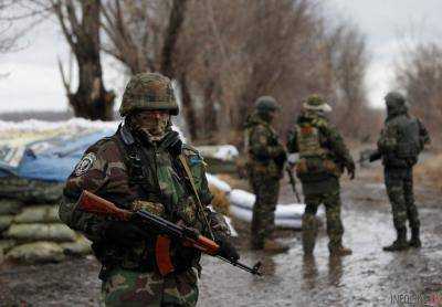 Боевики шесть раз обстреляли позиции сил АТО, ранены военного
