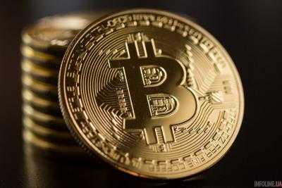 Bitcoin торгуется выше десяти тысяч долларов