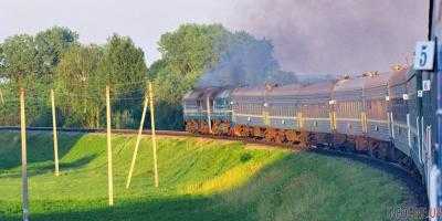 "Укрзализныця" переведет поезда на летнее время