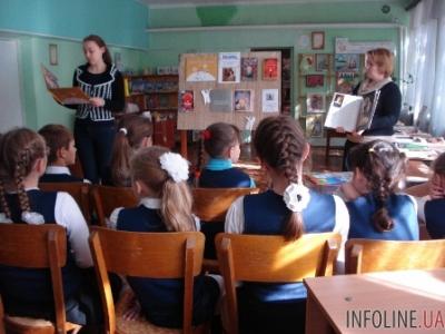 На Донбассе боевики провели военные занятия со школьниками - разведка