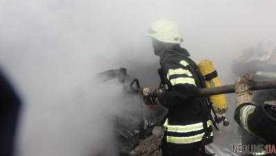 Во Львовской области более 100 спасателей тушили пожар в гостинице