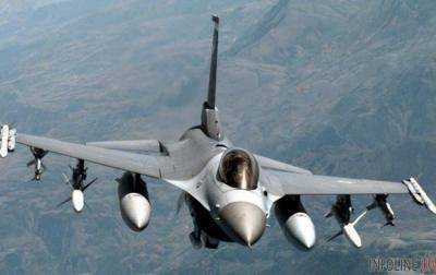 В США потерпел крушение истребитель F-16