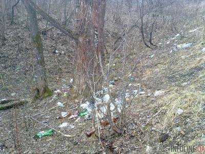 Украинец или "хохол": что оставили украинцы в парках и лесах после своих пикников?
