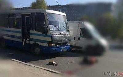 Во Львове рейсовый автобус насмерть сбил женщину