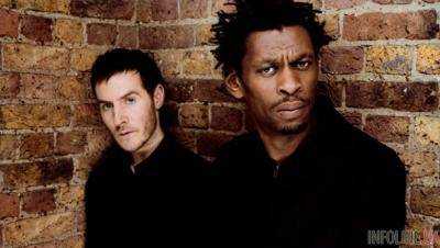Massive Attack впервые в истории записали хит на молекулу ДНК