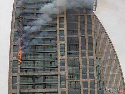 В Баку загорелся Trump Tower