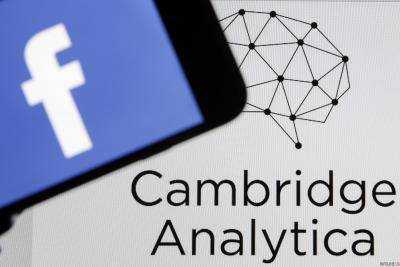 Компания Cambridge Analytica, занимавшаяся сбором данных пользователей Facebook, прекращает существование