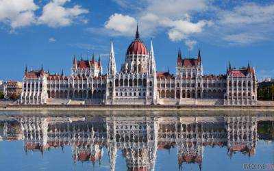 Разрешаем: Венгрия продолжает унижать Украину