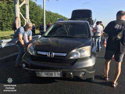 В аэропорту "Борисполь" столкнулись четыре авто