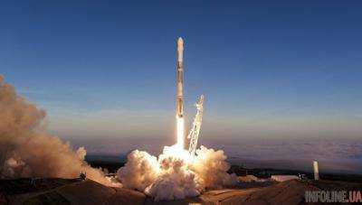 Ракета-носитель Falcon-9 со спутником Бангладеш успешно стартовала
