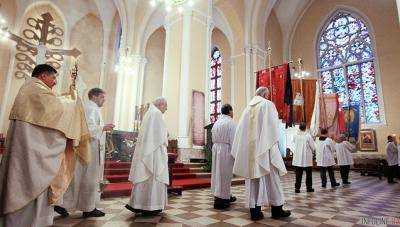 День католической Троицы объявили выходным на Закарпатье
