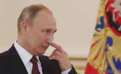 Российское оружие стало под запретом еще в одной стране, Путину резко ответили на его «гордость»