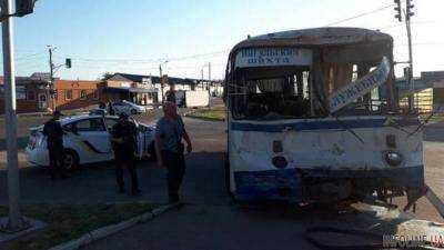 Автобус с горняками попал в ДТП в Кропивницком: подробности